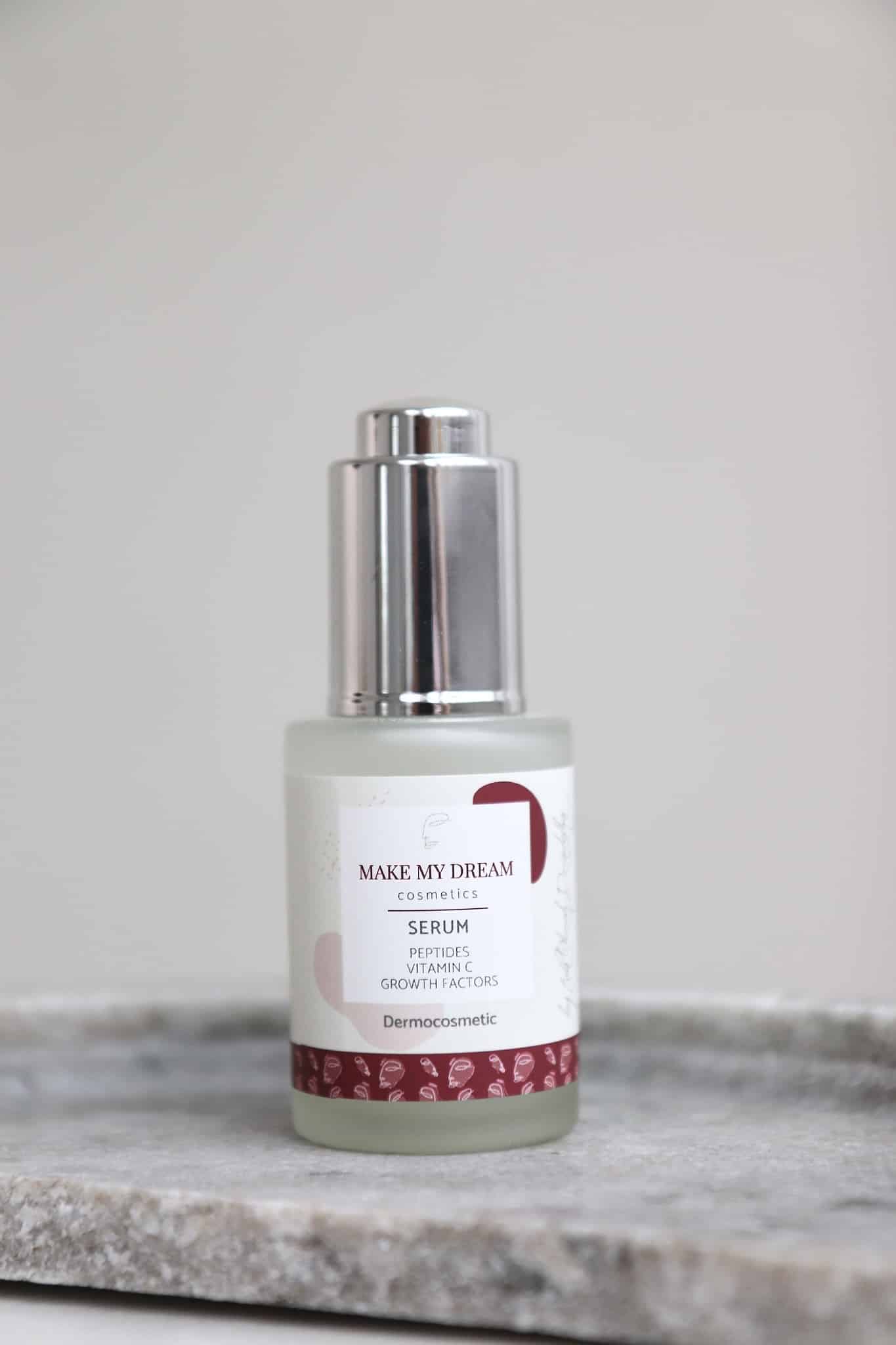 Serum-z-witaminą-c-kompleksem-peptydów-czynnikami-wzrostu-Make-My-Dream